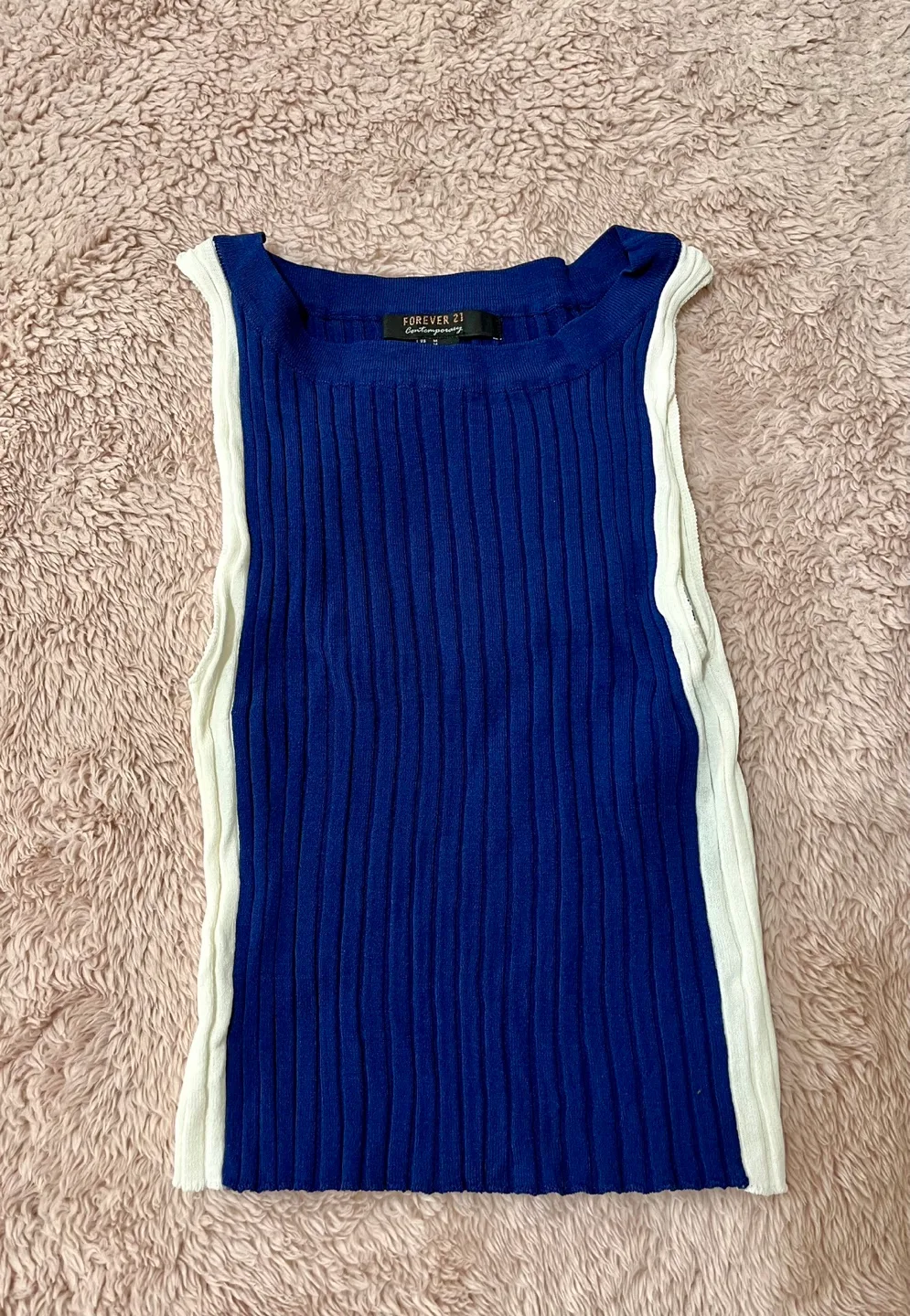New Forever 21 Ribbed Knit Sleeveless Top Size Medium thumbnail