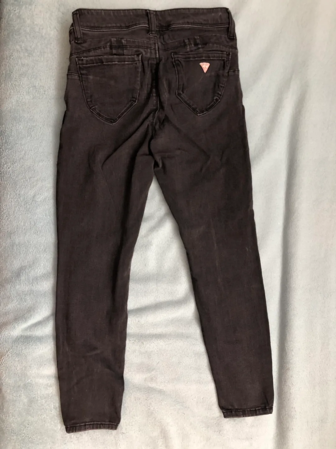 Guess Women's Black Skinny Jeans Size 28 image indicator(2)