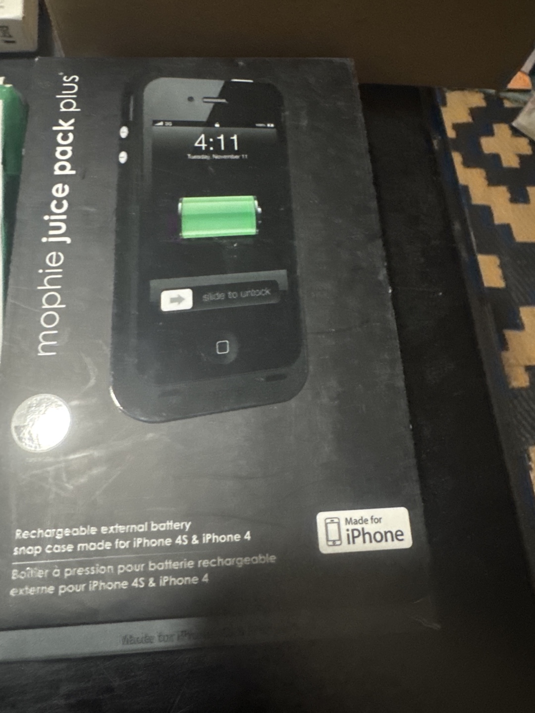 Mophie Juice Pack Plus for iPhone 4/4S