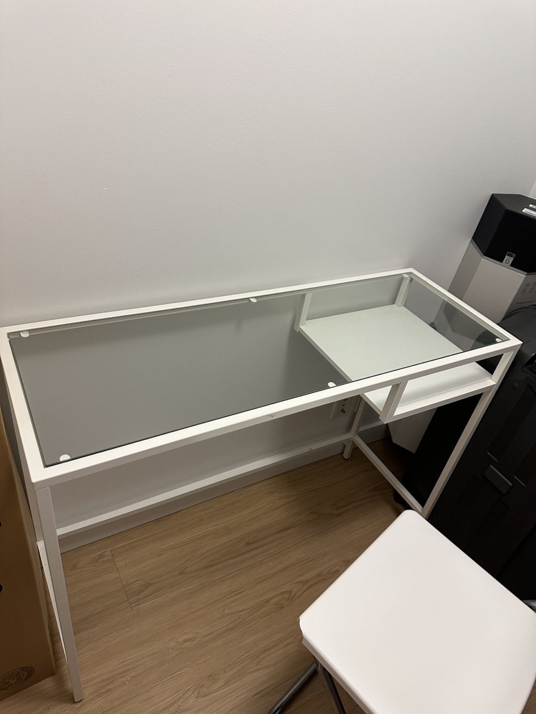 IKEA VITTSJÖ Laptop Table - White/Glass