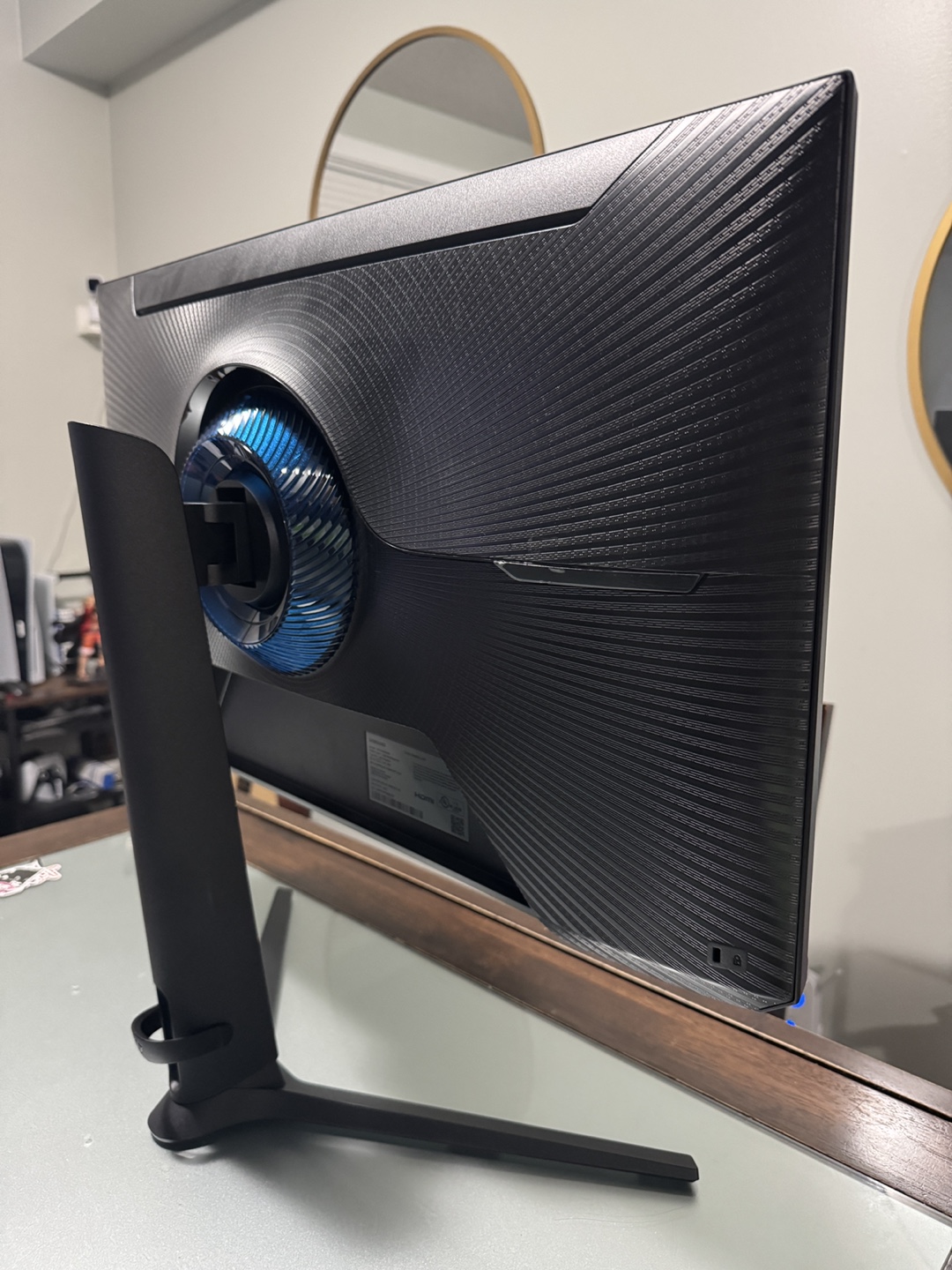 Samsung 27-inch Gaming Monitor - photo 4