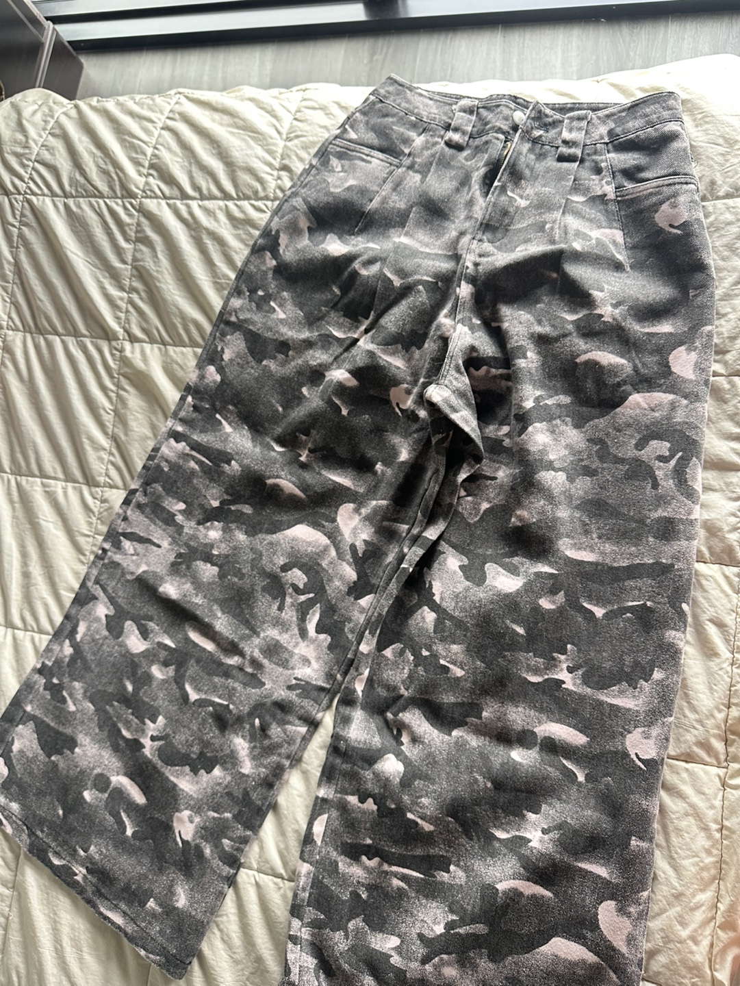 Pink and Grey Camo Jeans - photo 2
