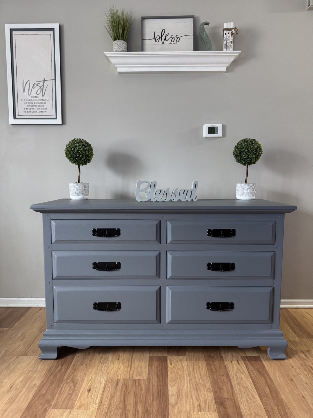 🩶✨Gorgeous solid oak dresser✨🩶