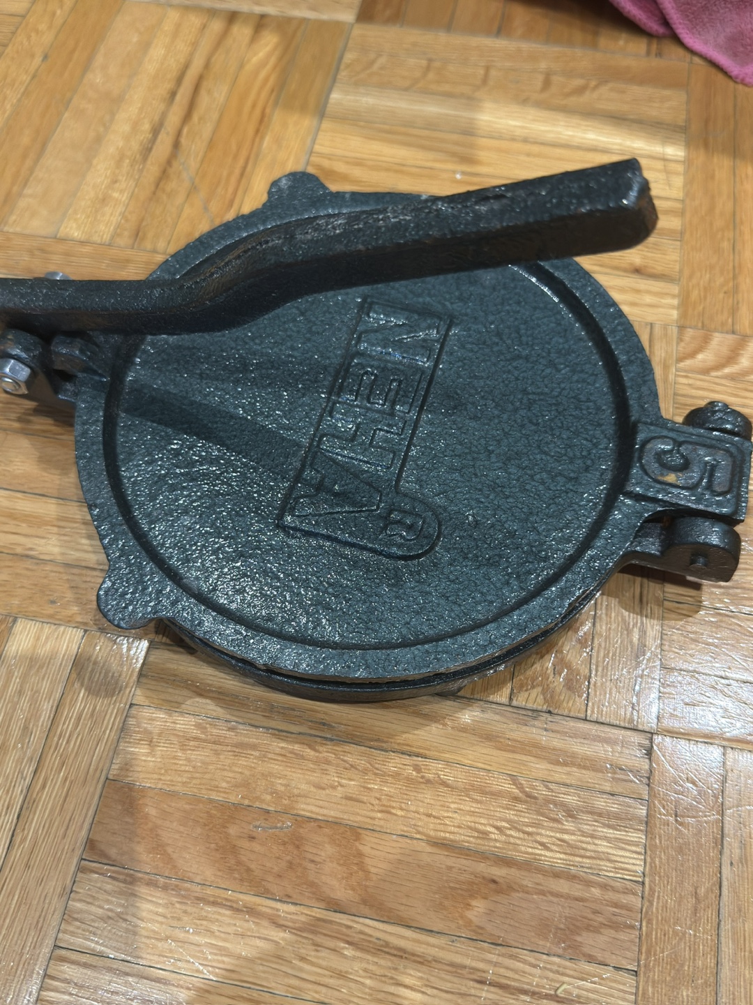 Vintage K&S Tortilla Press