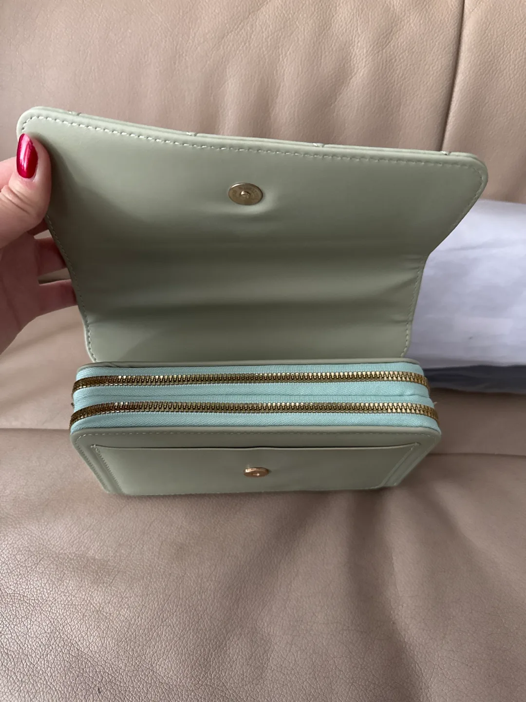 Brand New Green and Black Clutch Purses image indicator(4)