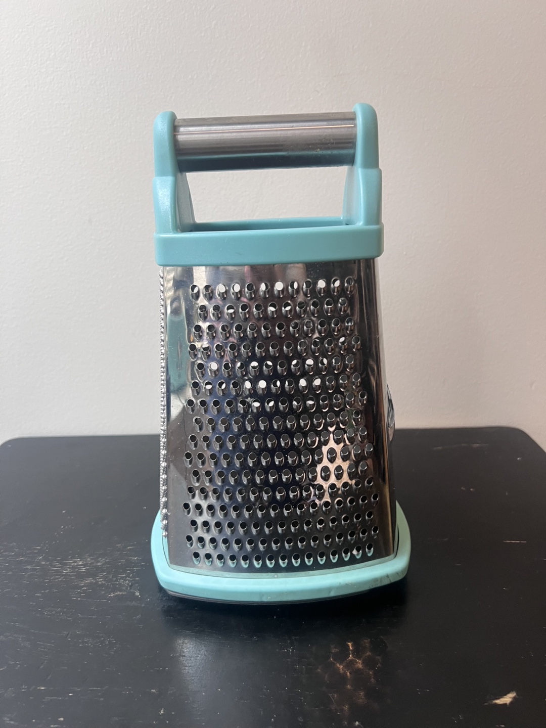 Multi-Grater with Container