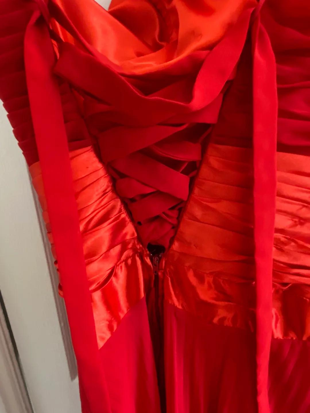 Red One-Shoulder Gown image indicator(7)