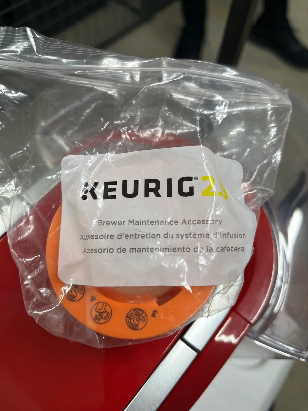 ☕️Keurig K200 Single Serve Coffee Maker - Red image indicator(5)