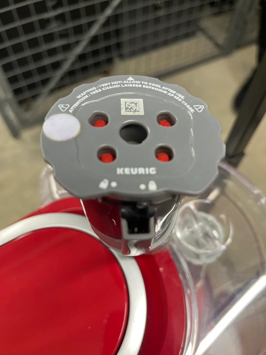 ☕️Keurig K200 Single Serve Coffee Maker - Red image indicator(7)