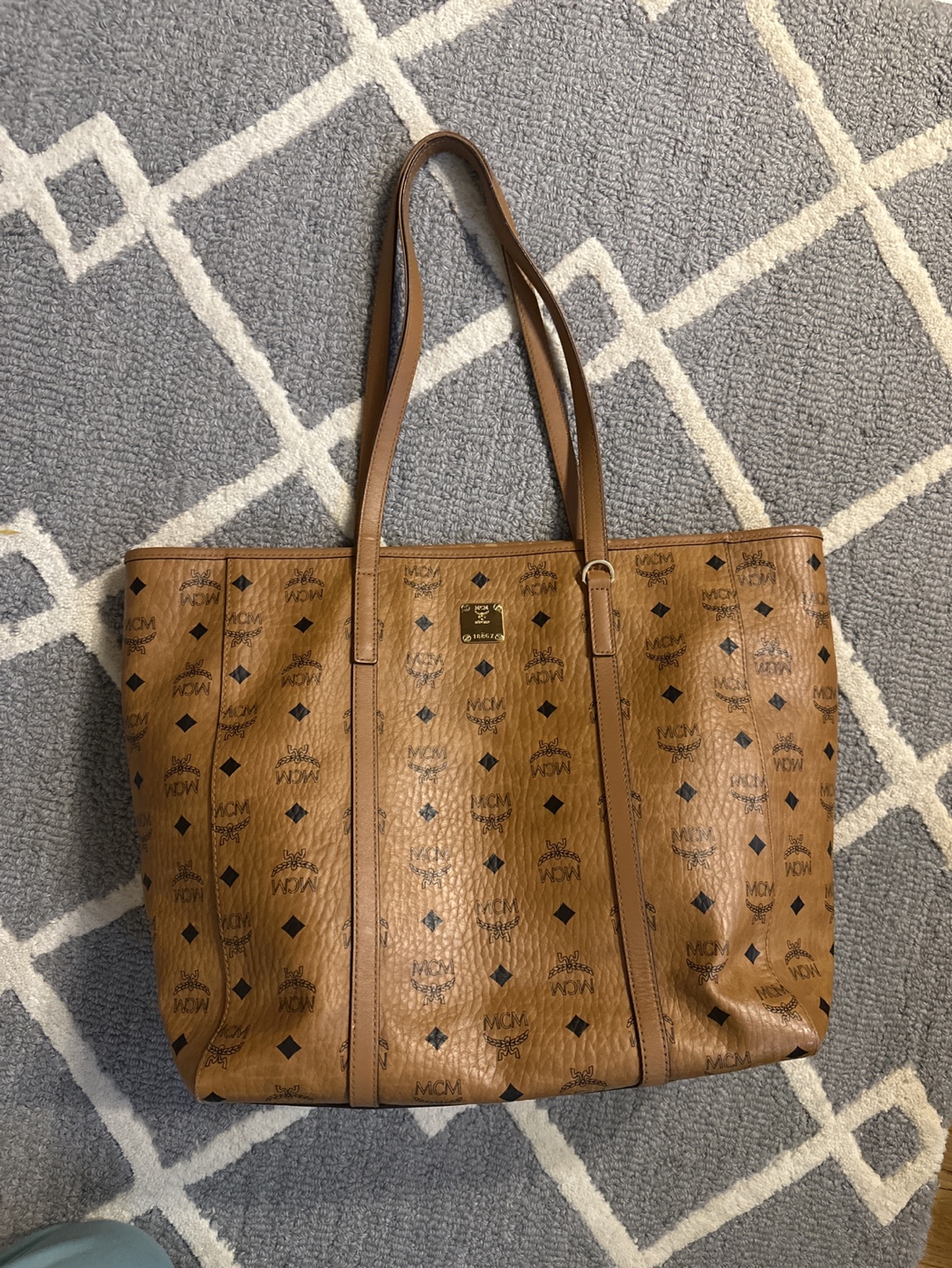 MCM leather tote bag (tan)