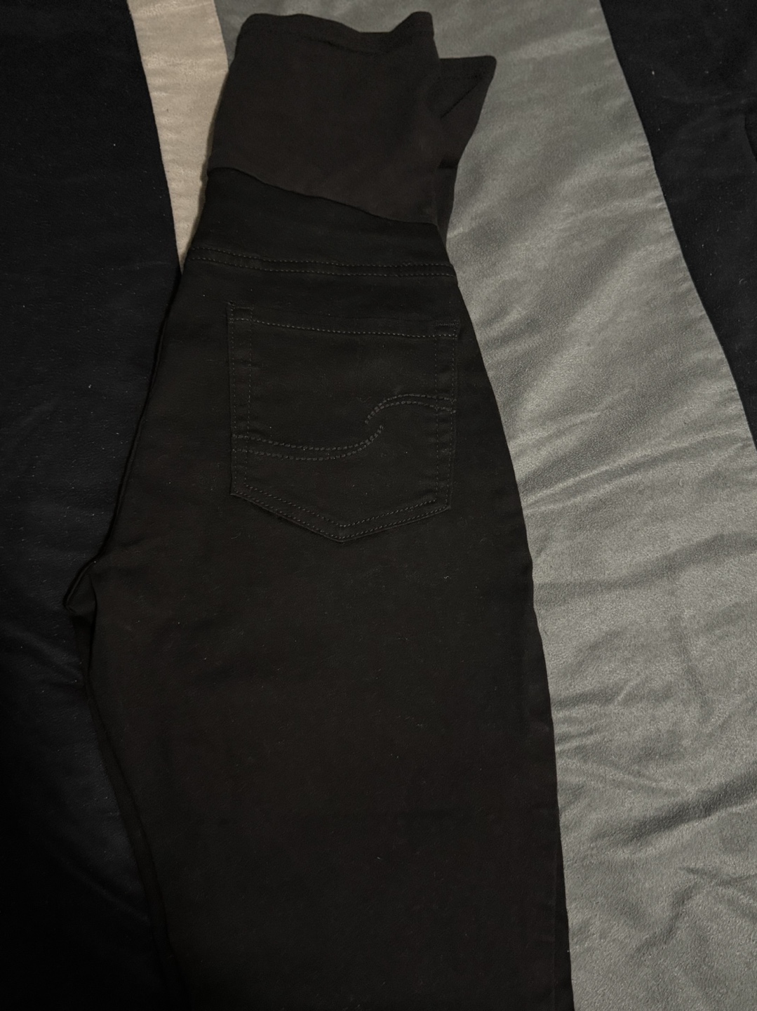 Levi's Signature Gold Maternity Ankle Skinny Jeans - photo 2