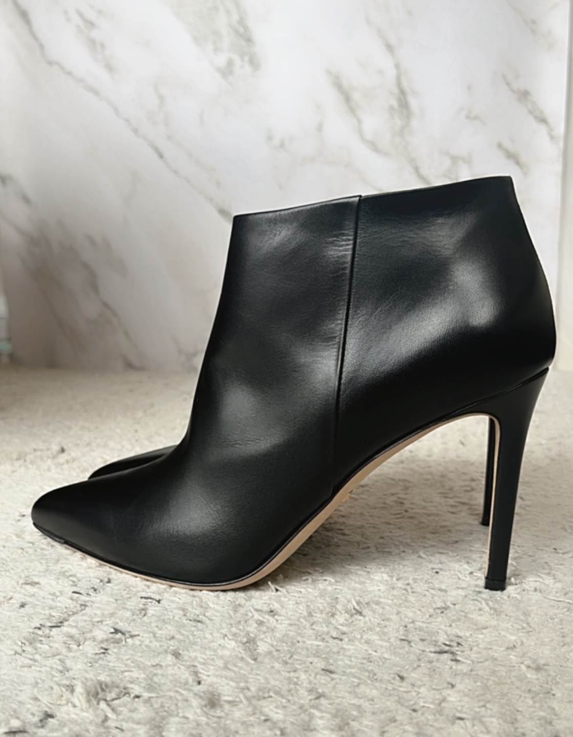 GUCCI Shoes-Black Leather Pointed-Toe Stiletto Ankle Boots - photo 3