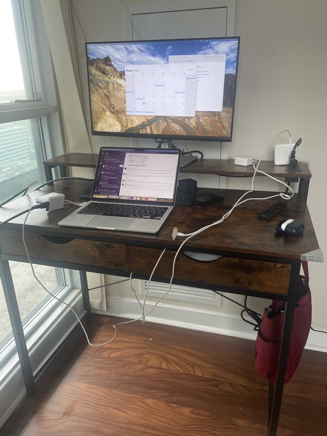 Computer desk