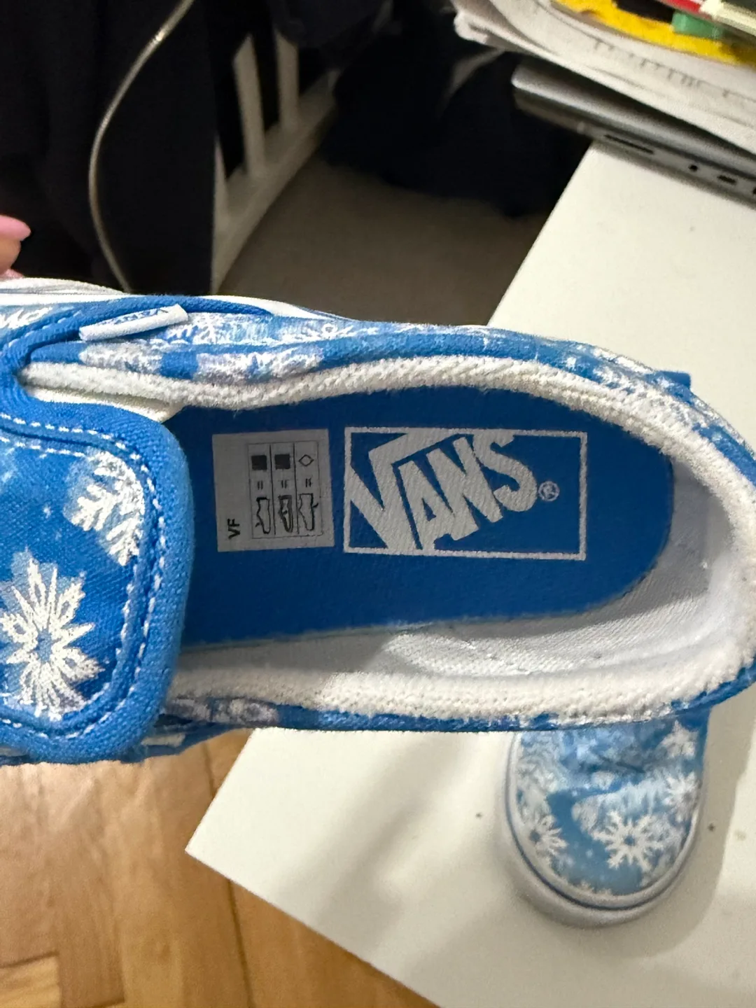 Toddler Vans Slip-On Sneakers - Frozen Design - Size 7 image indicator(2)