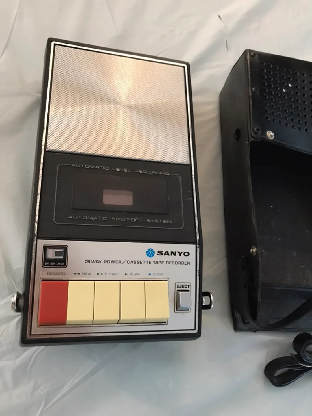 Vintage Sanyo Cassette Recorder M-787A thumbnail