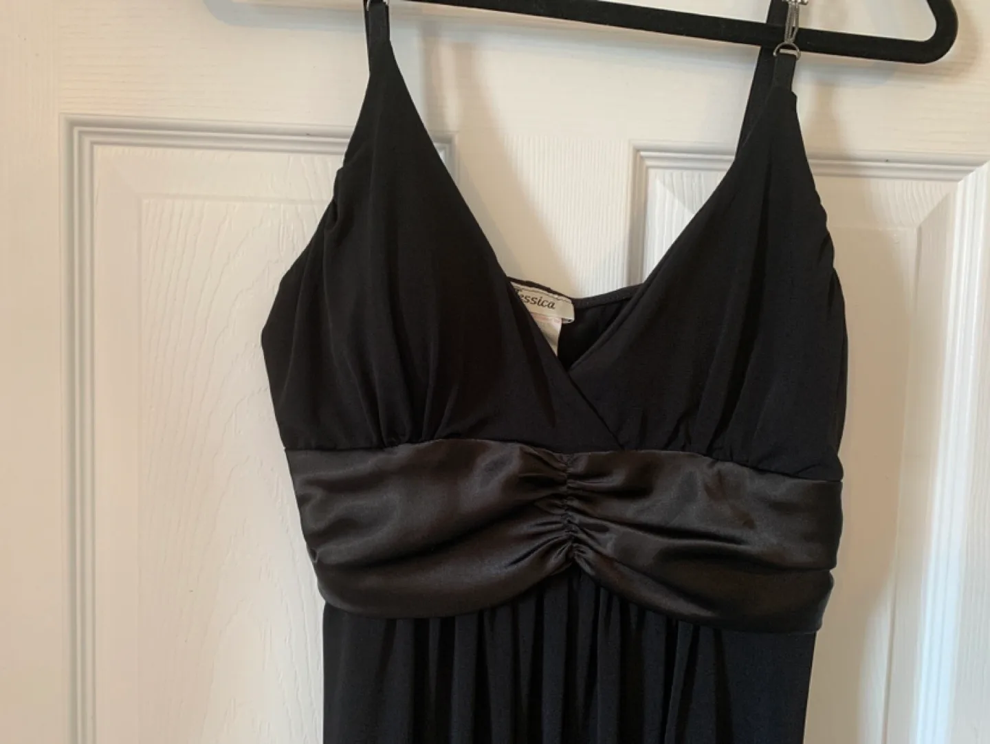 Jessica  Black Sleeveless Dress image indicator(2)