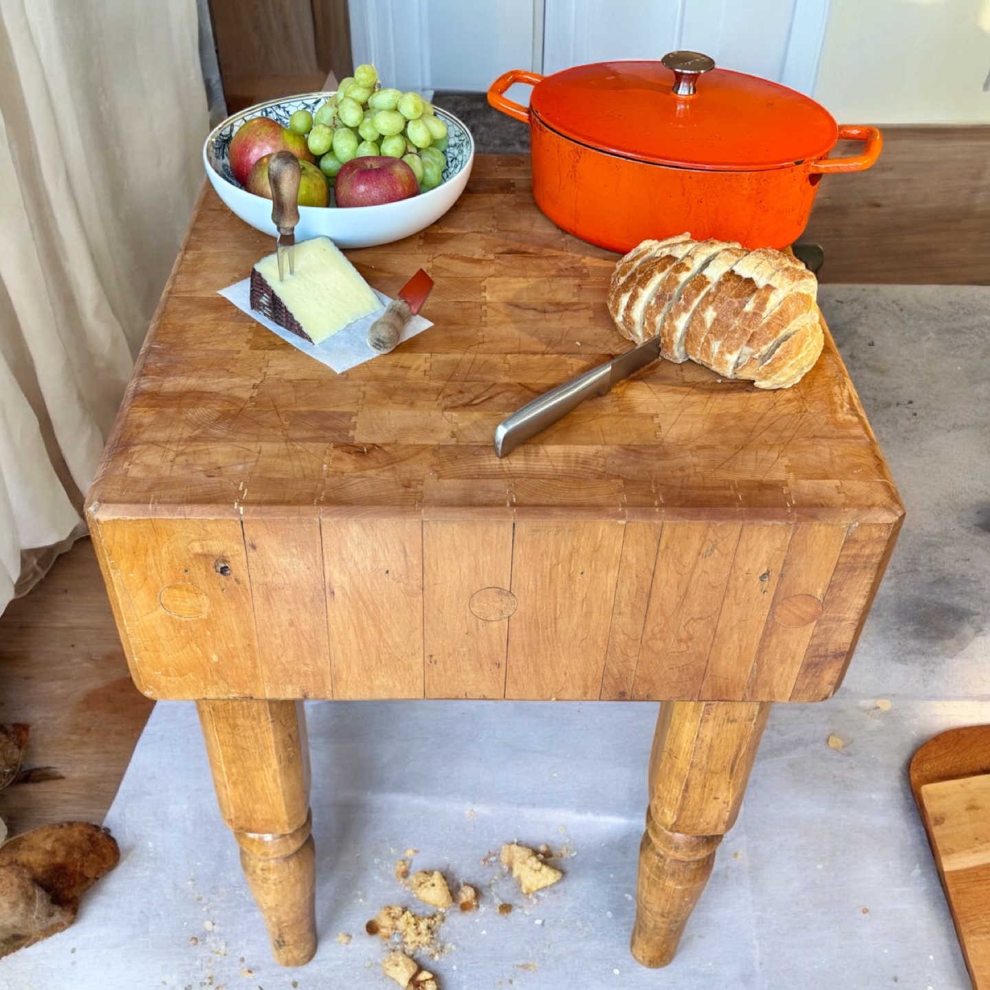 Antique Maple Butcher Block Table in Etobicoke - photo 3