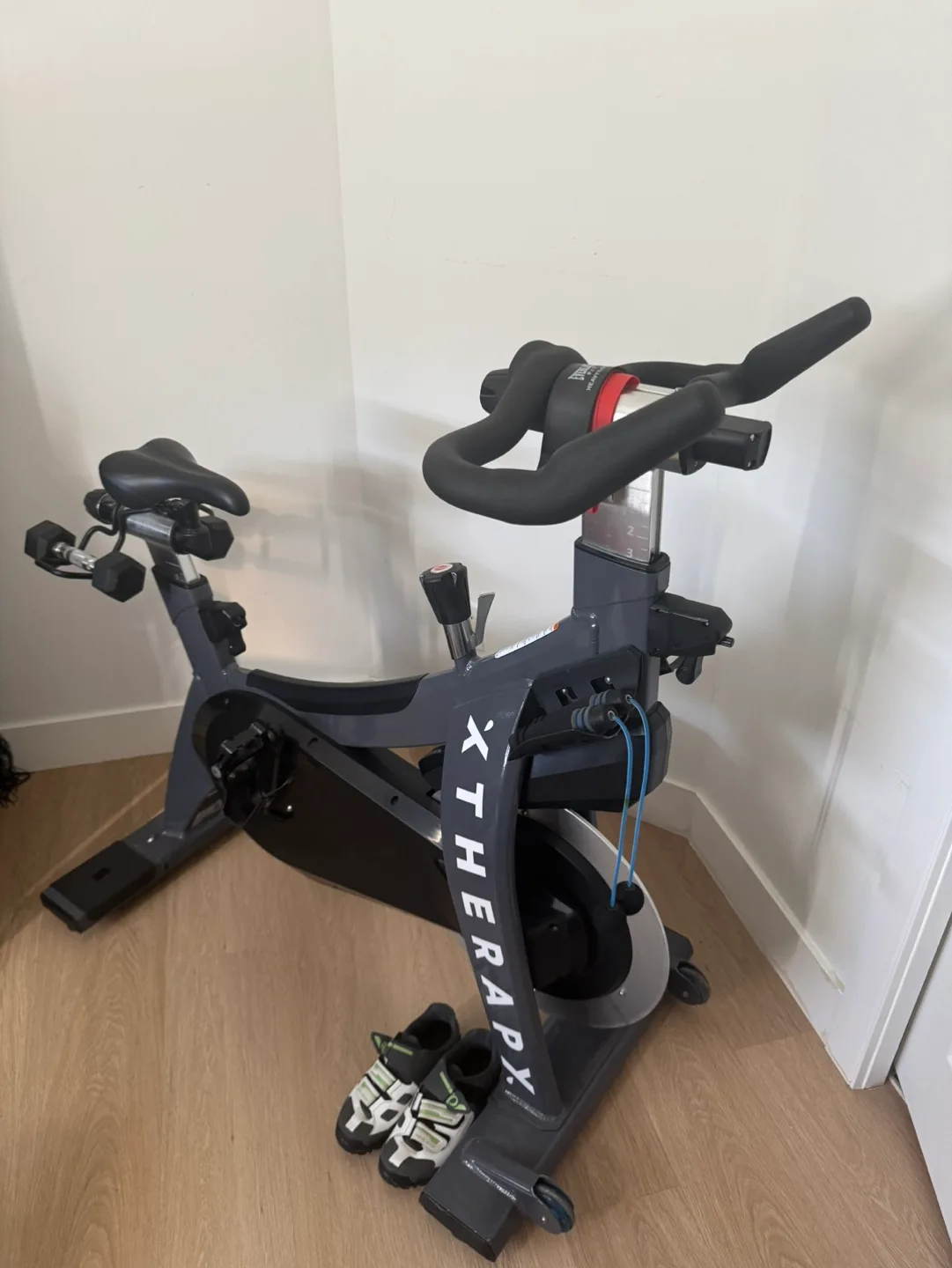 Spin Bike (commercial-grade) image indicator(2)