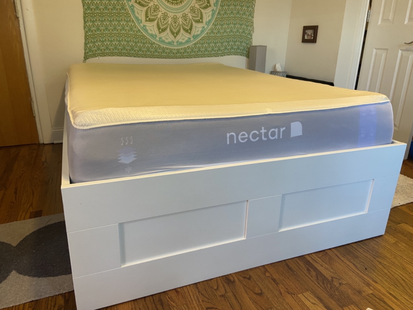 Full Bed with 4 drawers