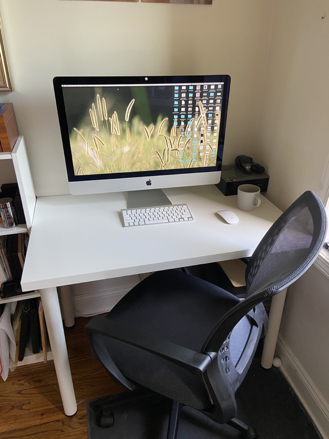 Mesh Office Chair & ikea desk - photo 2