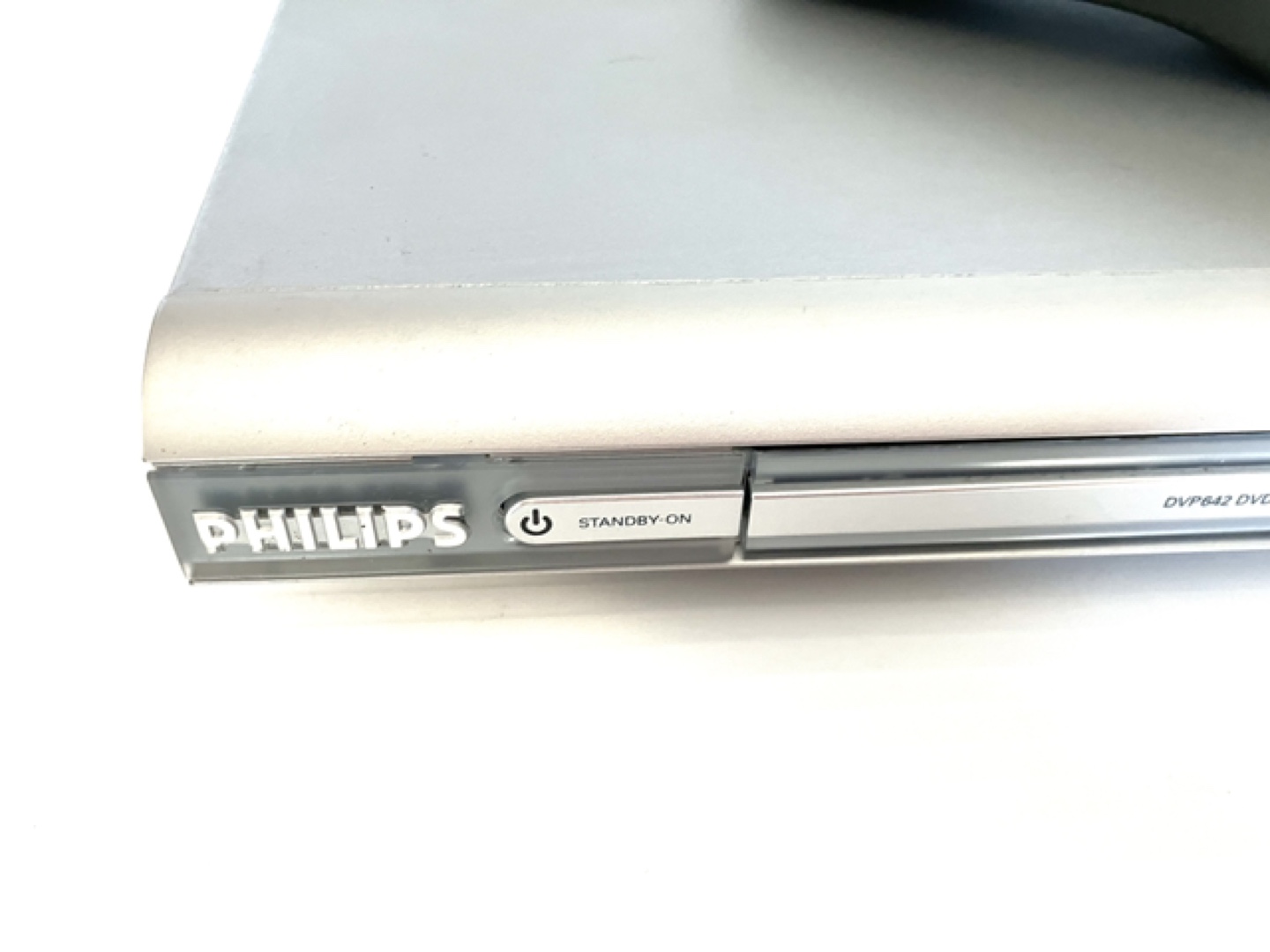 Phillip dvd player with controller - photo 2
