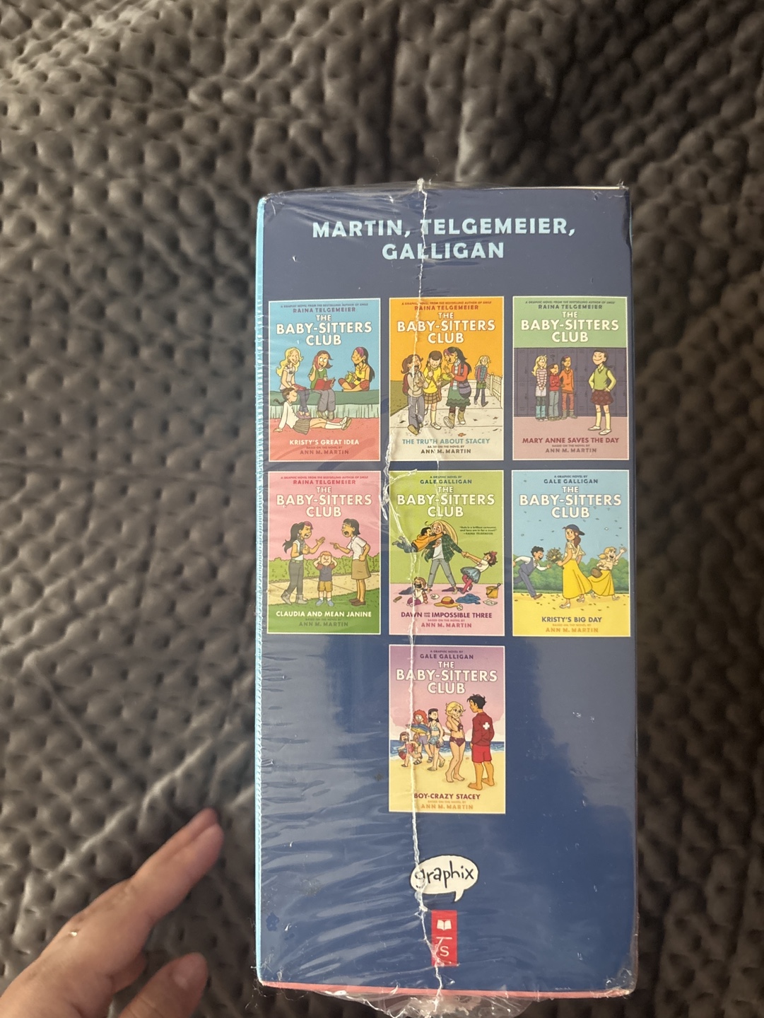 The Baby-Sitters Club Graphic Novels Collection (Books 1-7) - photo 2