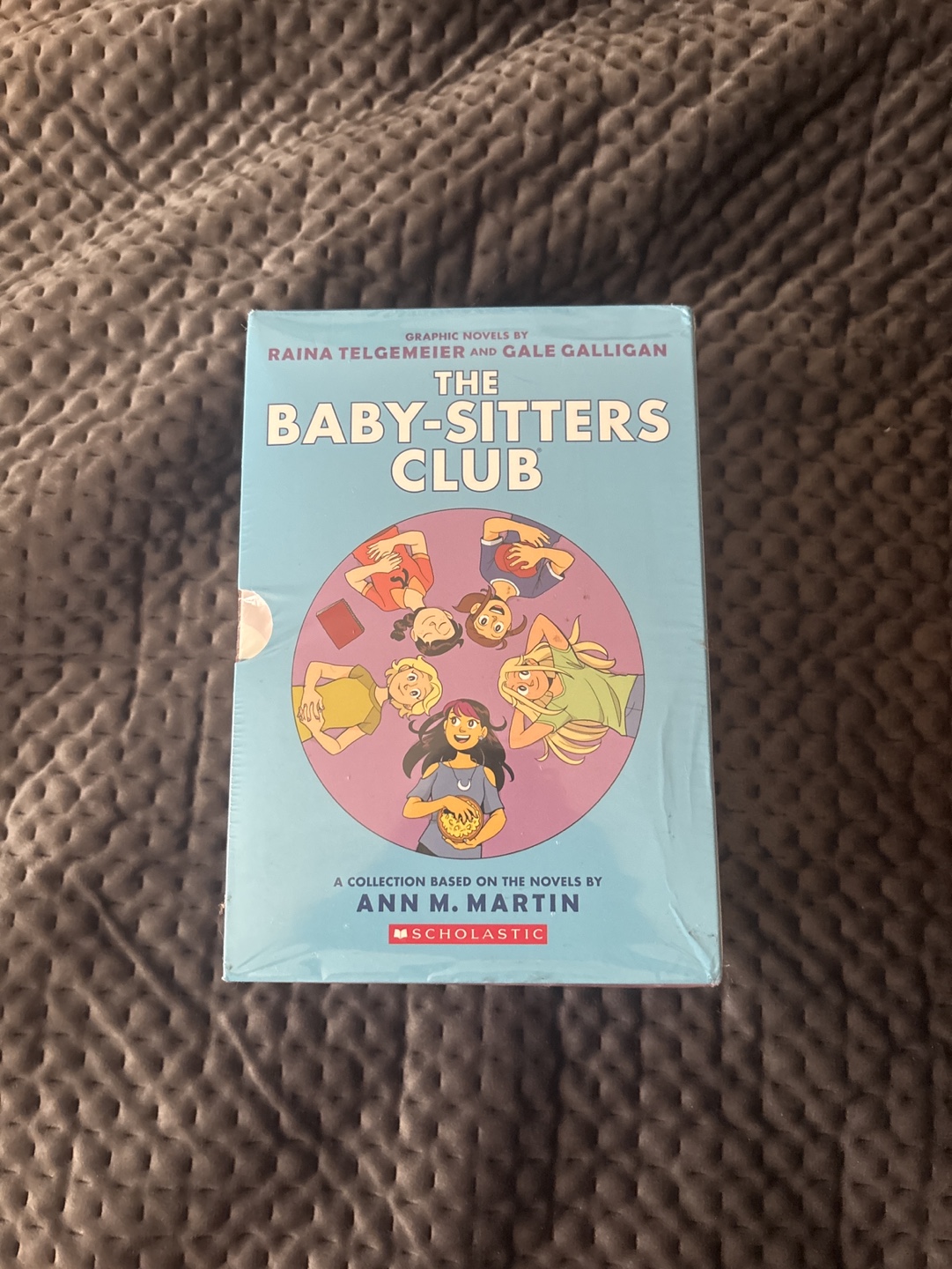 The Baby-Sitters Club Graphic Novels Collection (Books 1-7)
