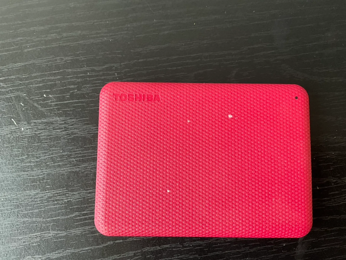 Toshiba Portable Storage Device - Red thumbnail