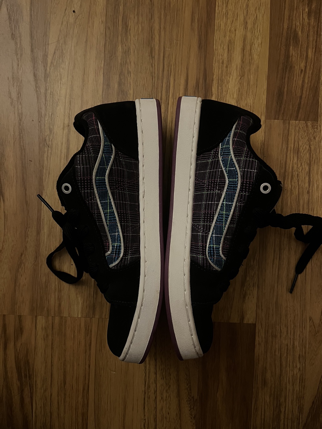 Vans Skate Shoes - Size 9 - Plaid Pattern - photo 2