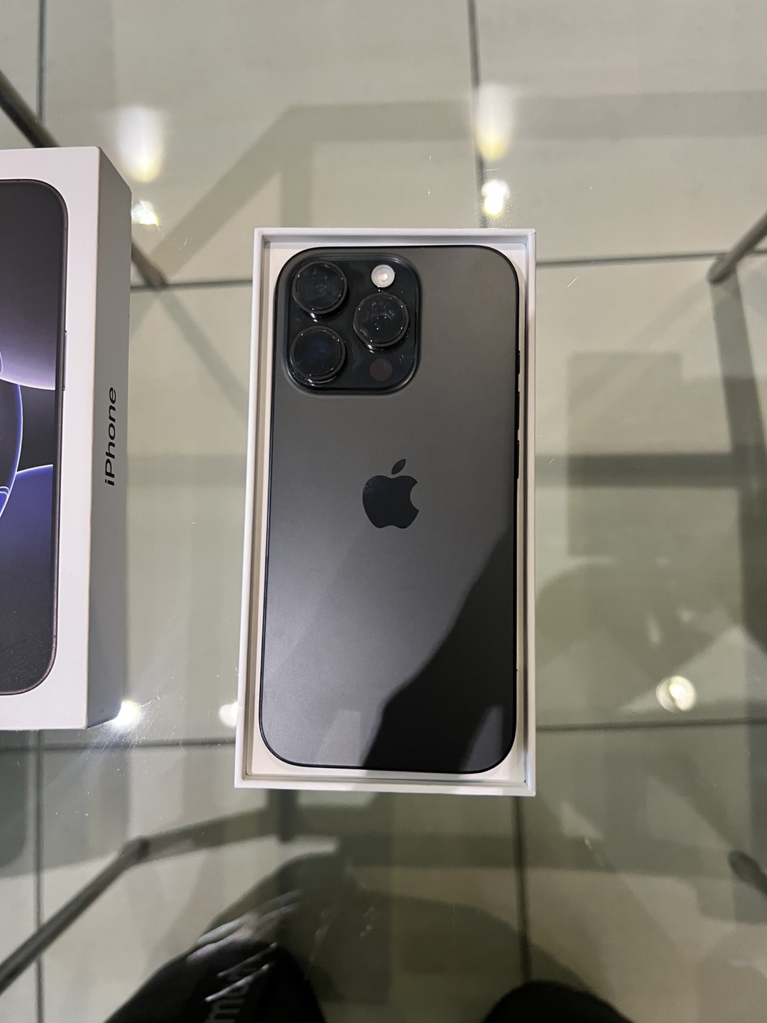 Brand New iPhone 16 pro in Black - photo 2