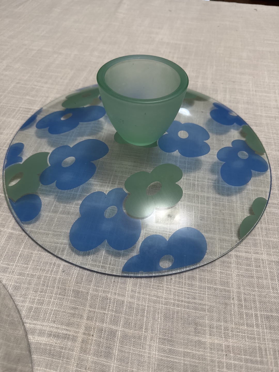Glass Cake Stand with Dome Lid - photo 5