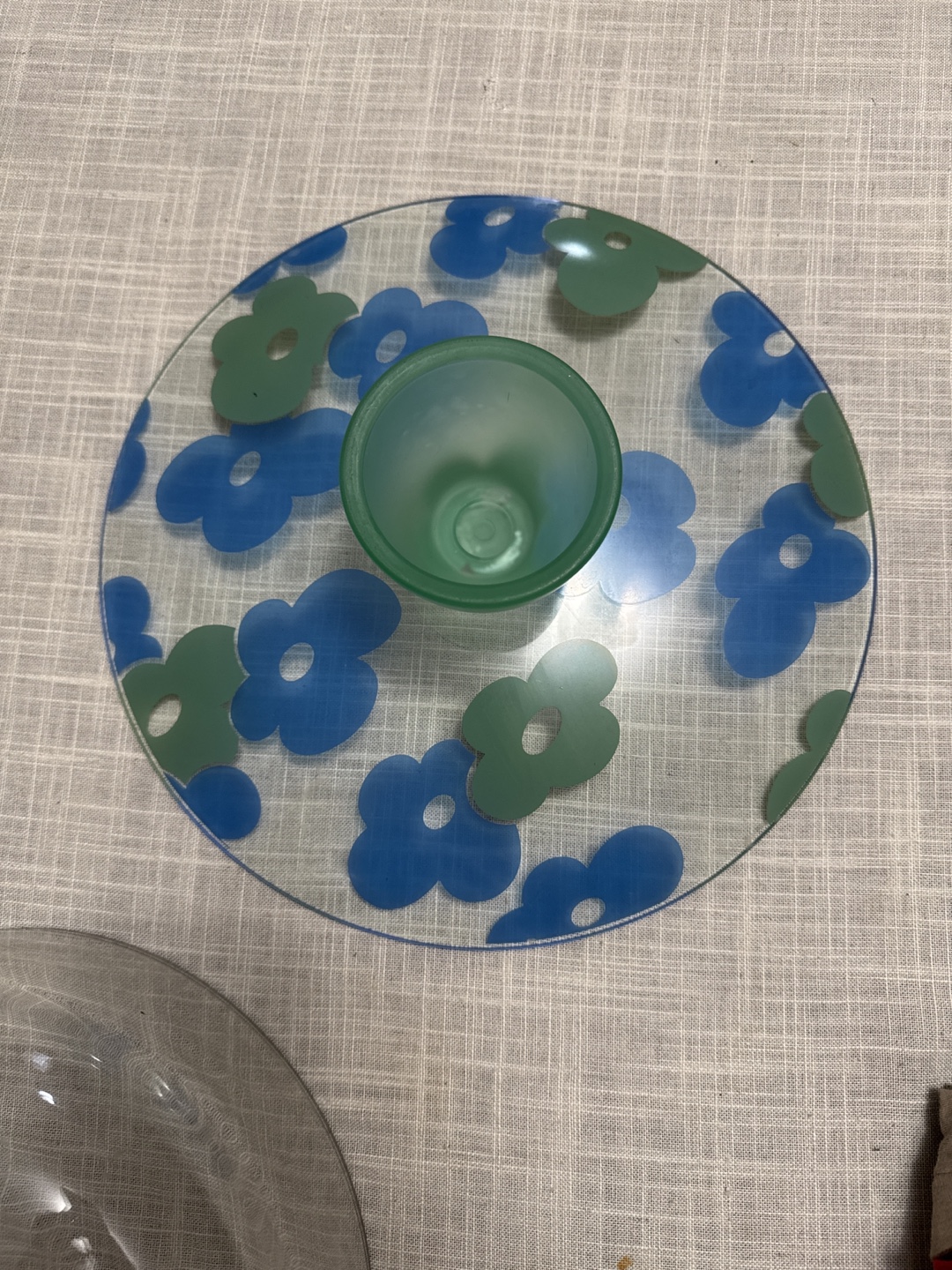 Glass Cake Stand with Dome Lid - photo 4