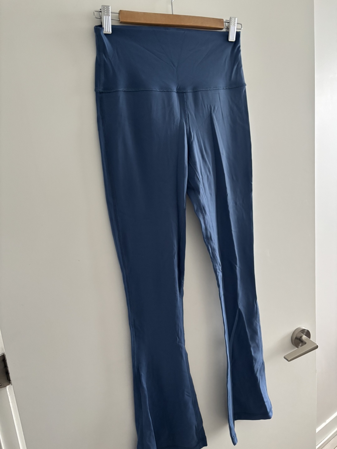 Lululemon Align™ Flare High-Rise Pant 28" - Size 8 - photo 2