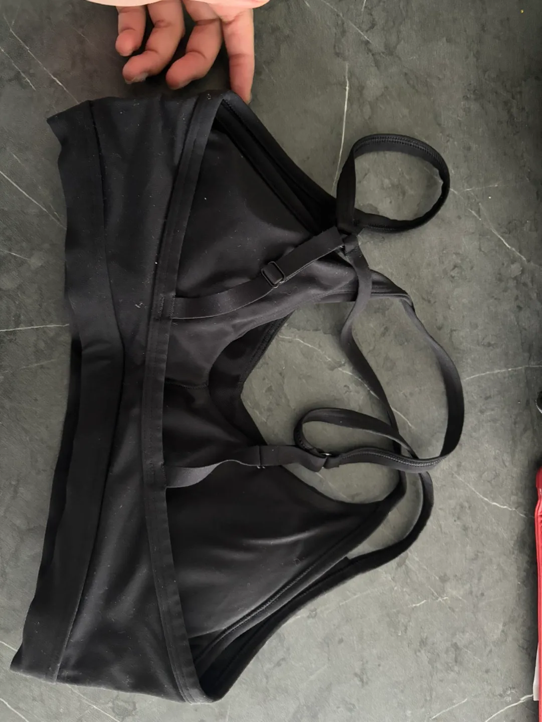 Black Cross-Back GYMSHARK Sports Bra thumbnail
