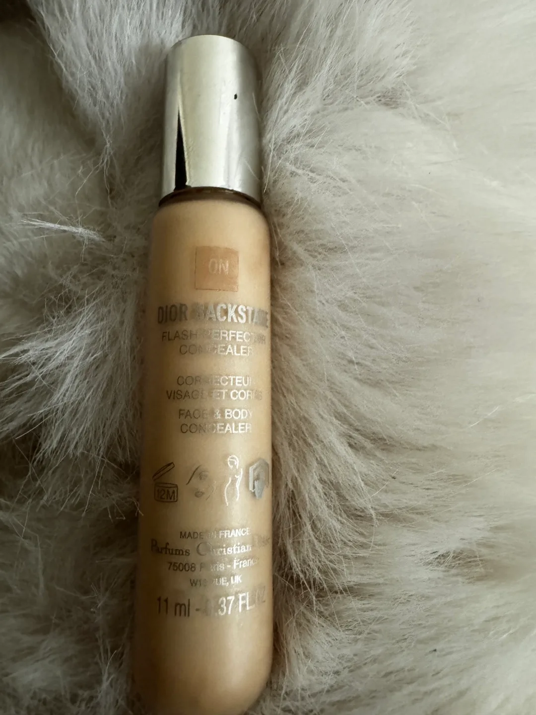 Dior Backstage Flash Perfector Concealer image indicator(2)