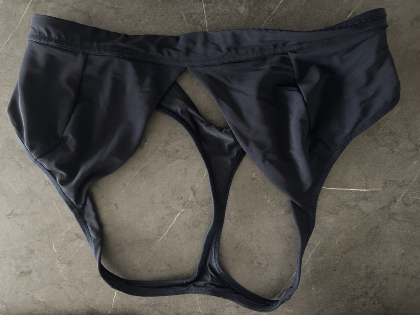 Lululemon Energy Bra - Size 10