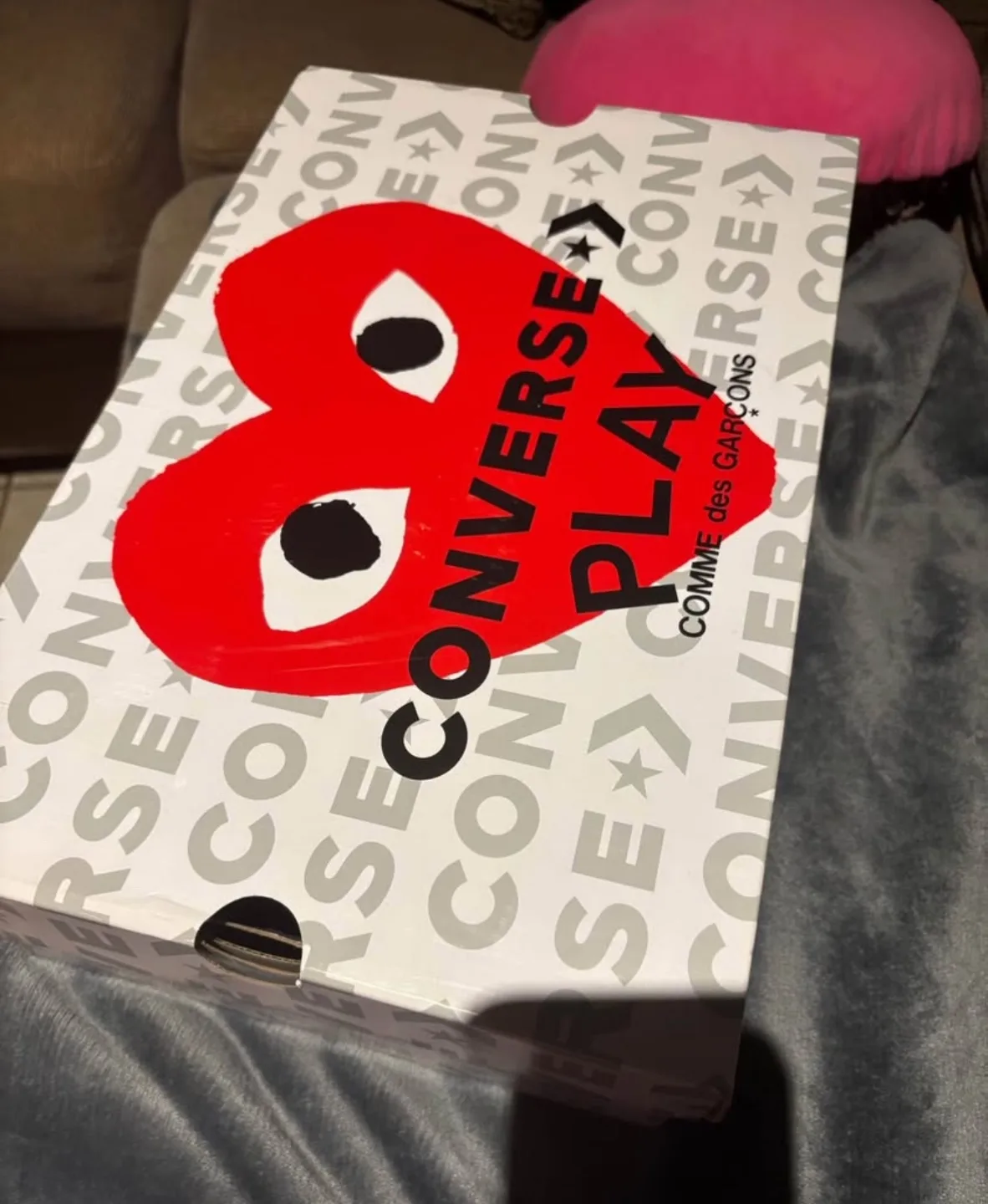 Comme des Garçons Play thumbnail