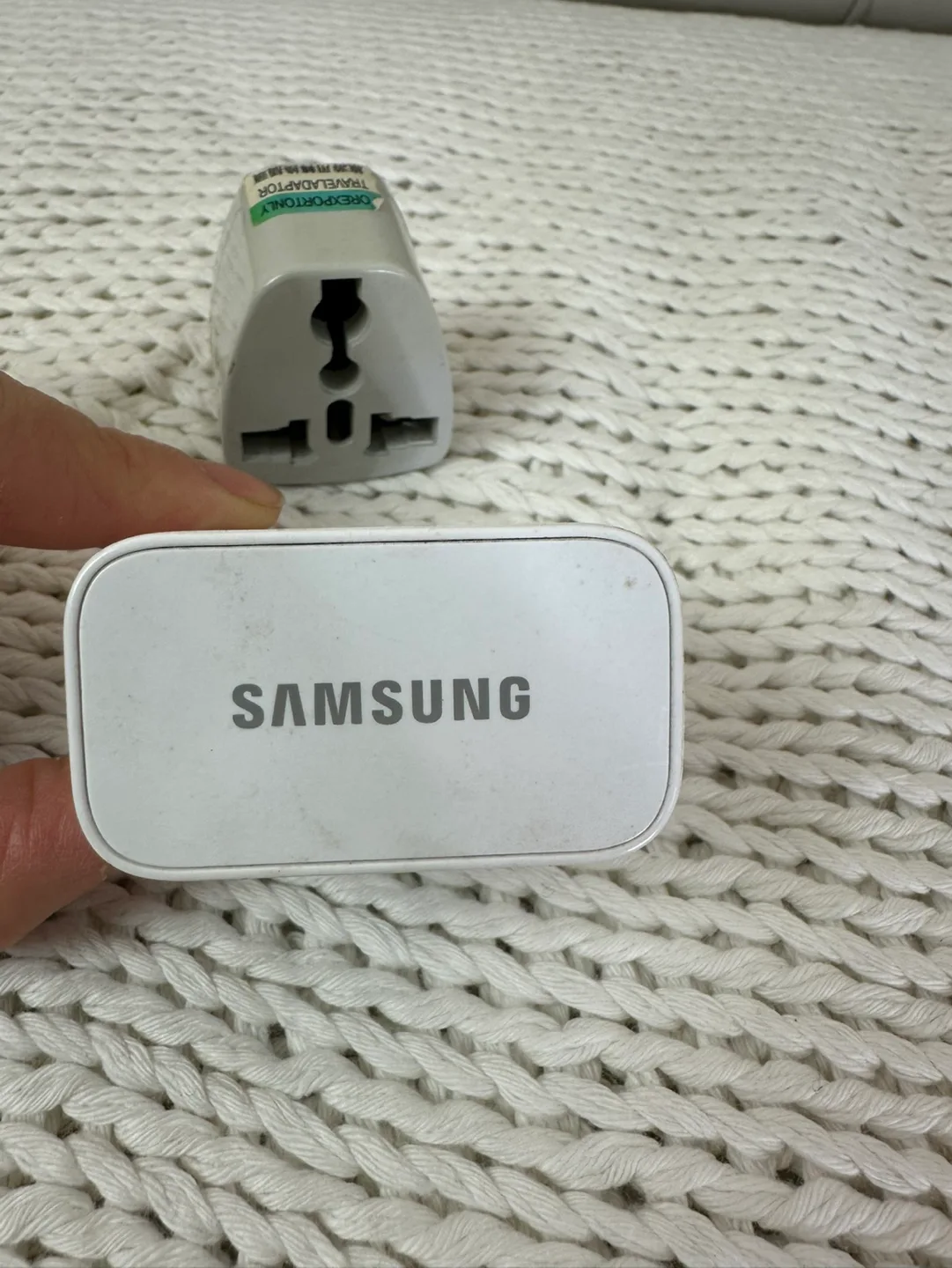 🌸 Samsung Travel Adapter USB with UK Power Plug #freecycle image indicator(4)