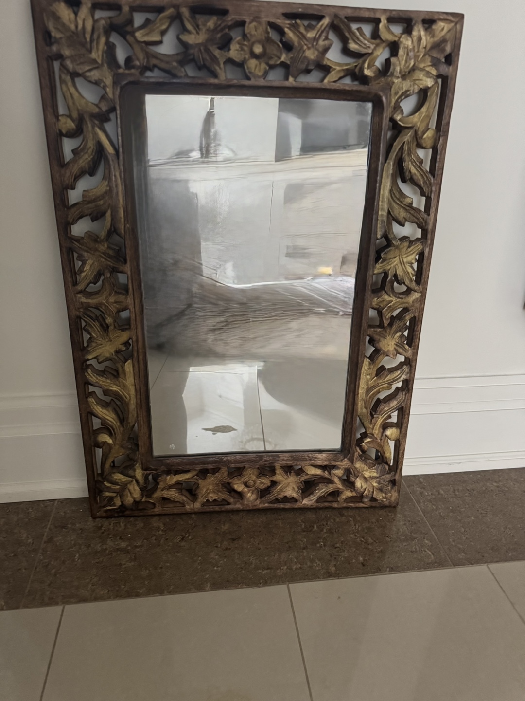 Wood frame mirror - photo 2