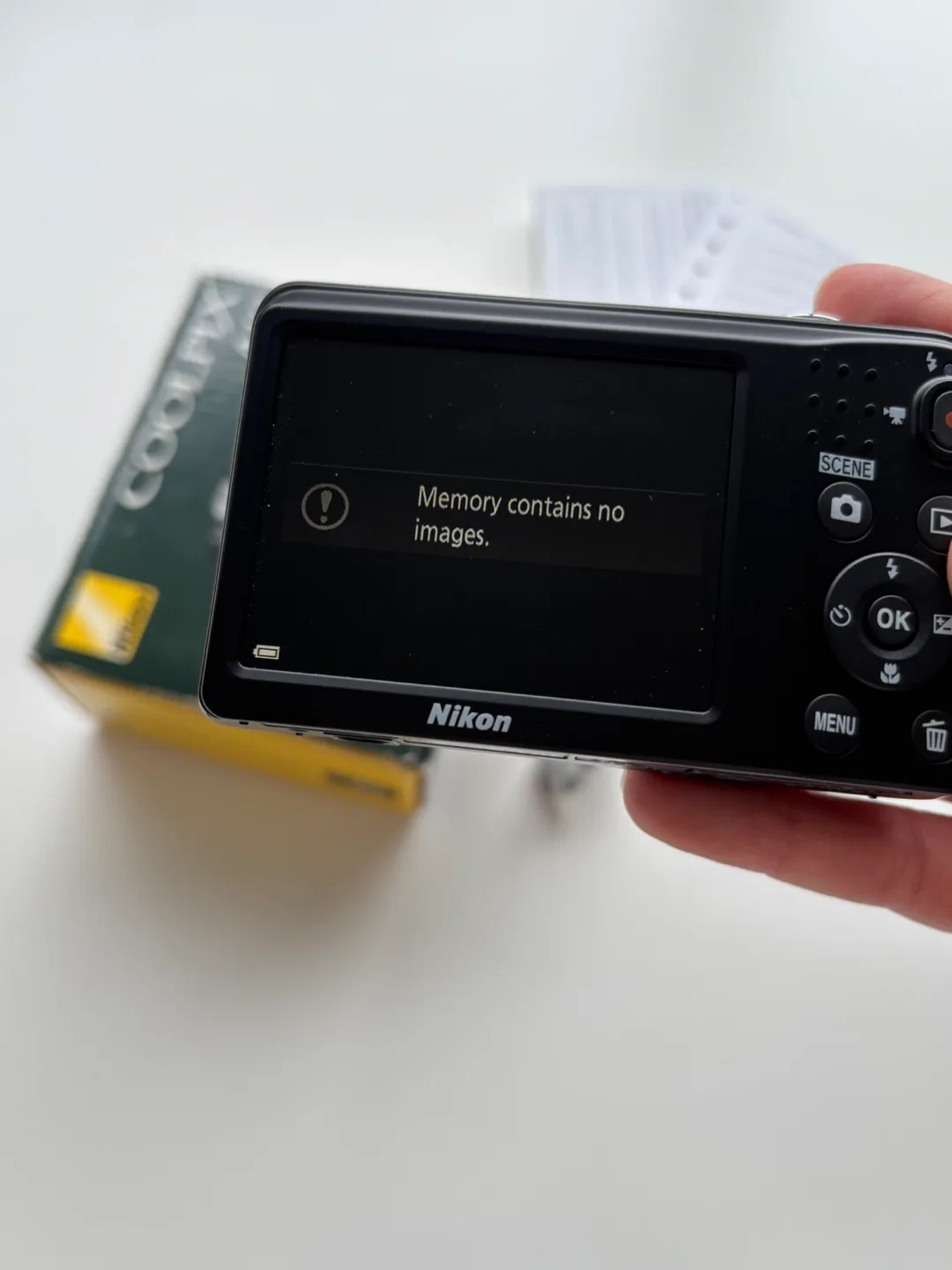 Nikon Coolpix L10 Digital Camera - Black image indicator(8)