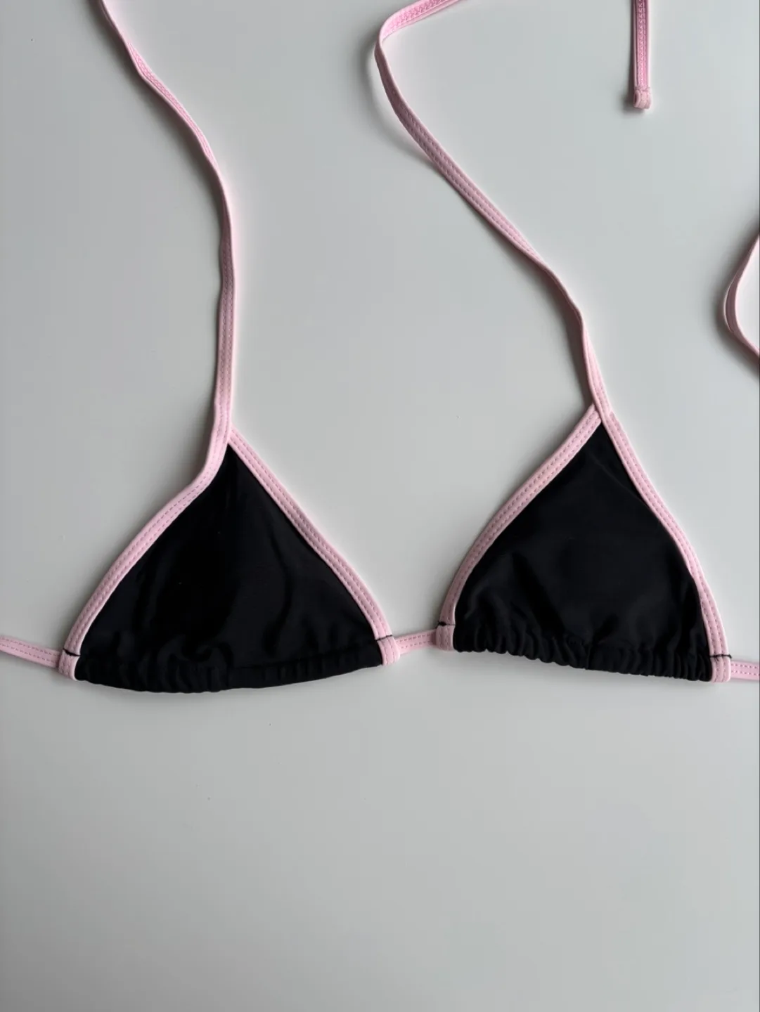 Black and Pink Bikini Set image indicator(2)