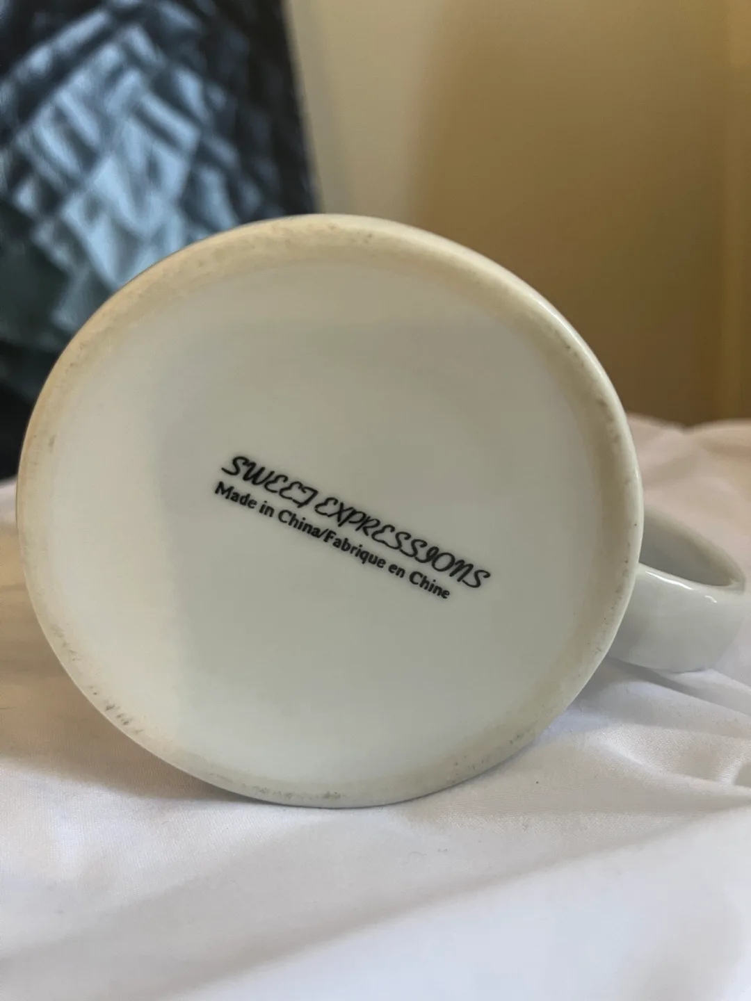 Sweet Expressions Bunny Mug image indicator(4)