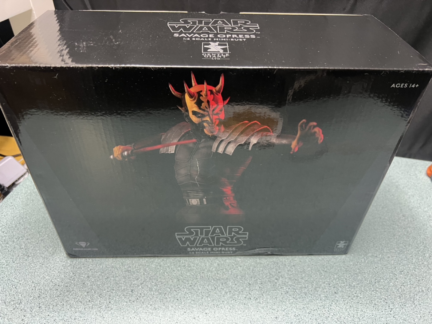 STAR WARS SAVAGE OPRESS 1:6 SCALE MINI-BUST