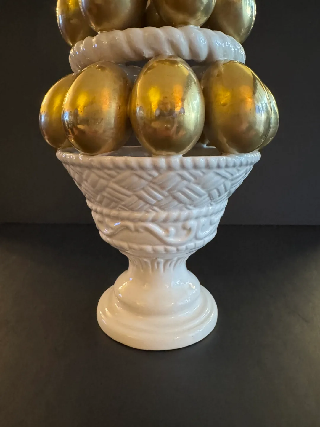 Vintage Paul's Gifts Italy Gold Egg Ceramic Centerpiece image indicator(5)