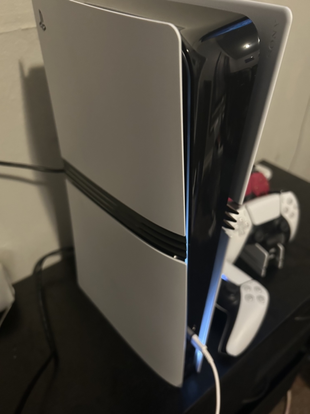 PS5 pro with Controller - photo 3