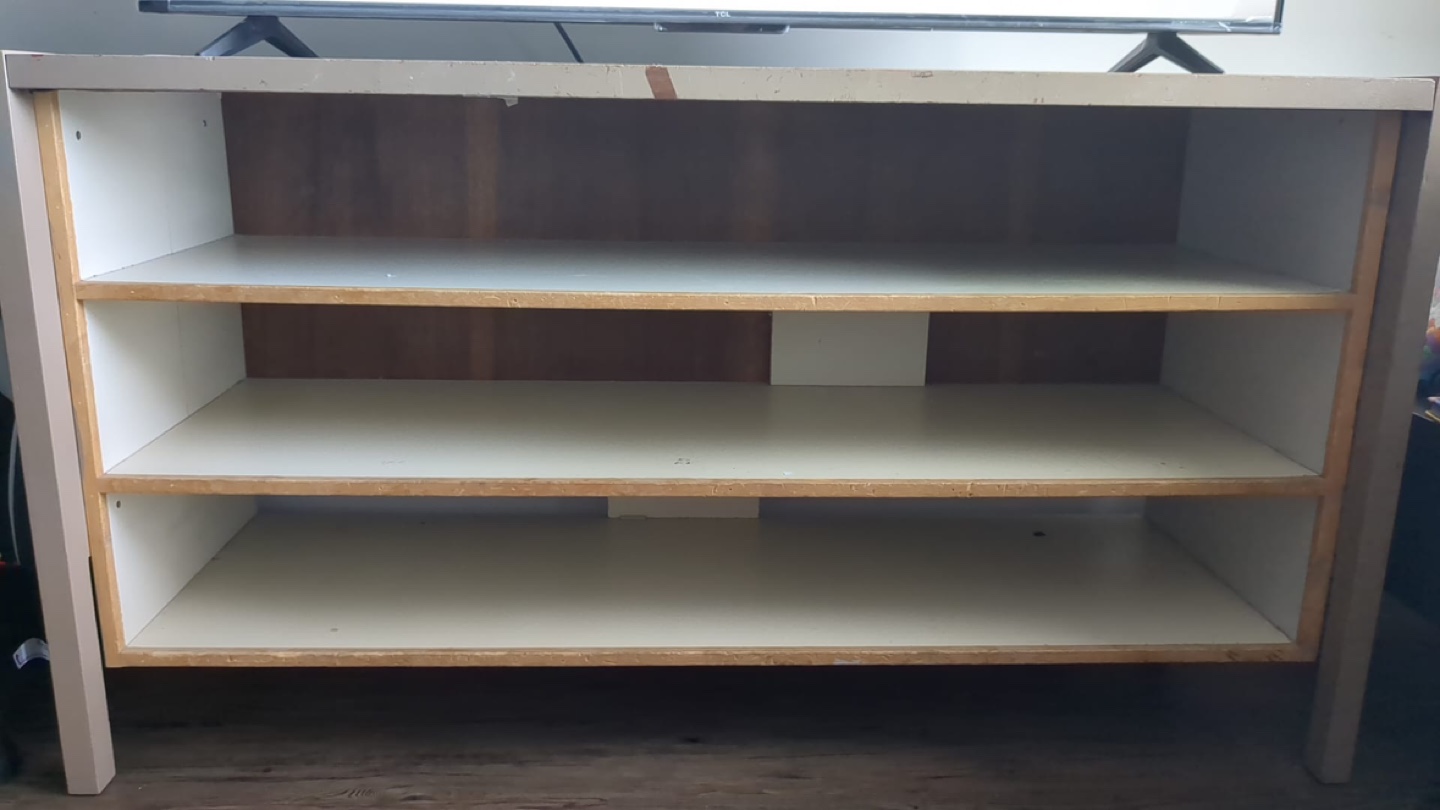 Three-shelf TV stand made of iron and wood