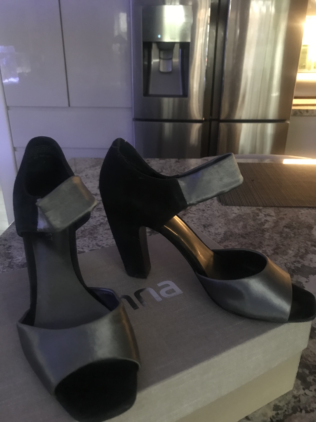 Nine West Women's Black and Grey Peep-Toe Heels