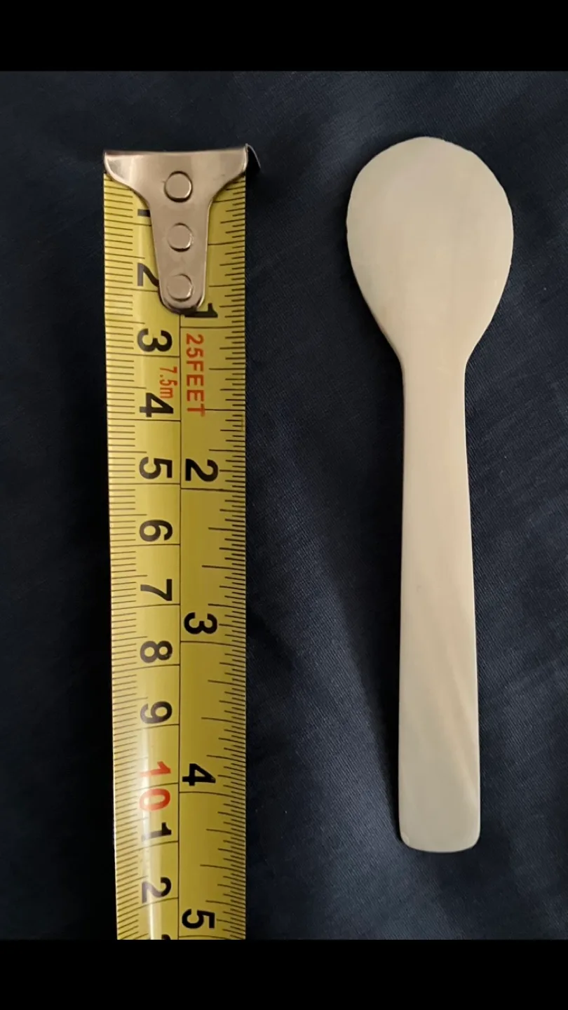 Small White Mother of Pearl/Shell Spoon 🥄🤍🐚 image indicator(2)