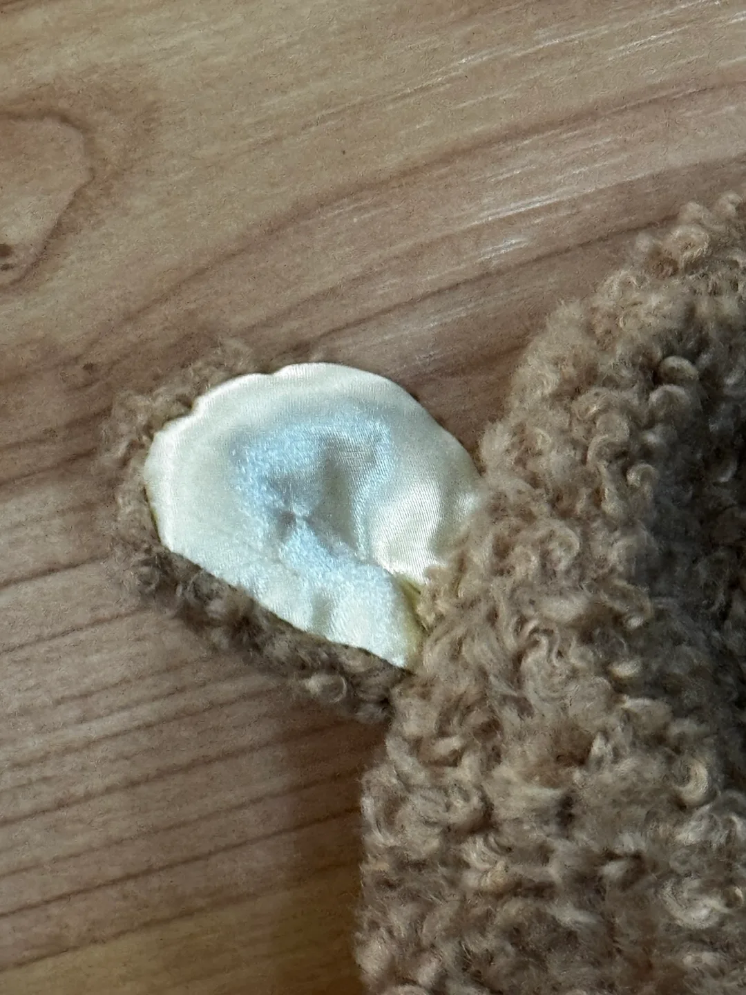 Adorable Bear-Shaped coat for small/med dog image indicator(4)