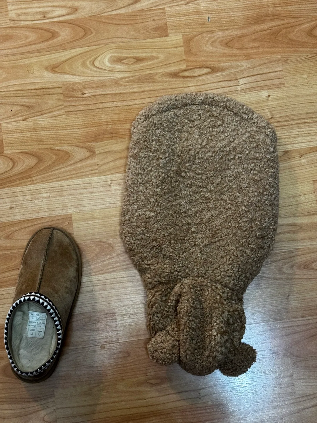 Adorable Bear-Shaped coat for small/med dog image indicator(5)